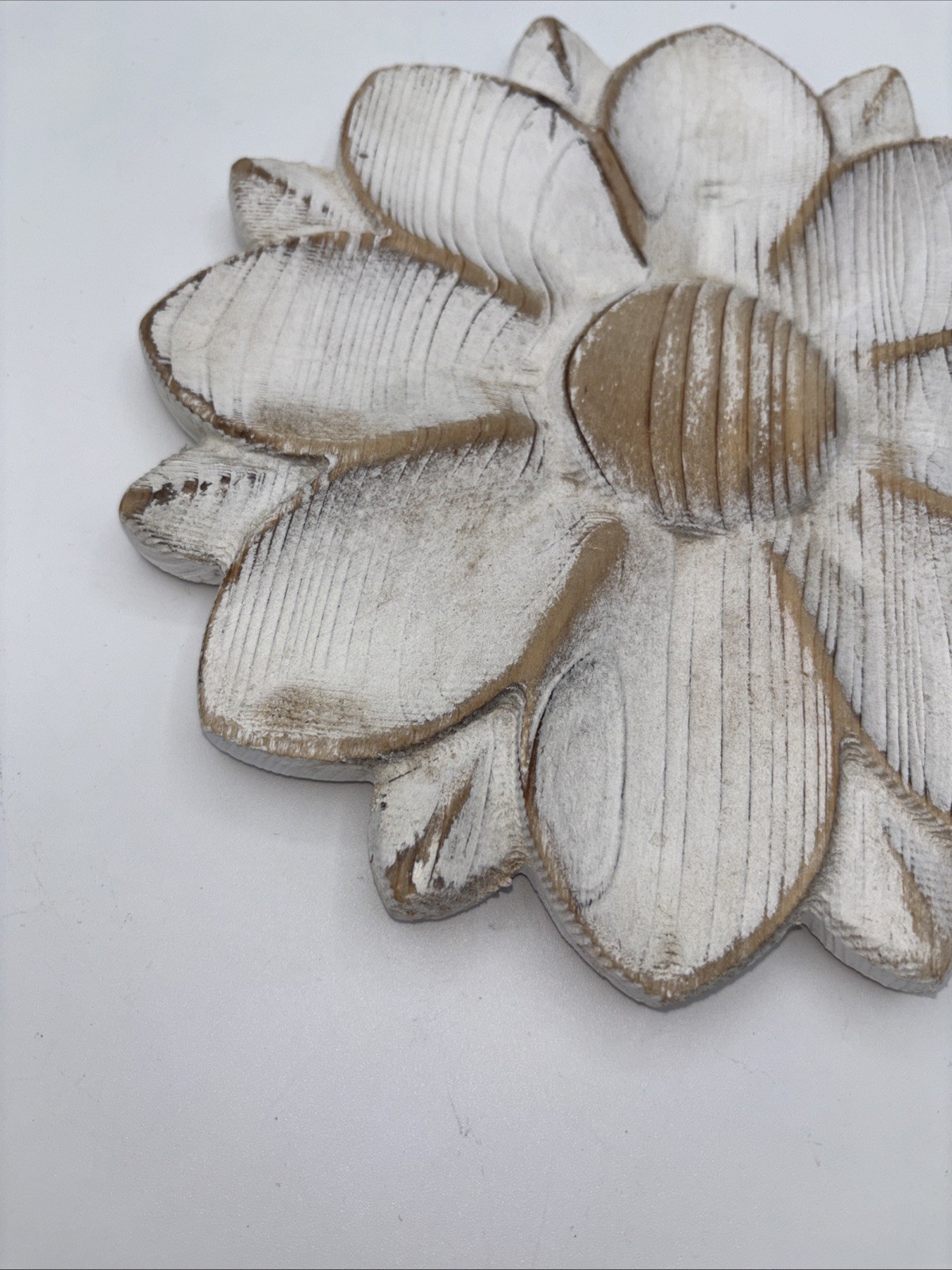 Boho White Flower Wood Wall Hanger Decor Farmhouse Cottage Distressed Accents