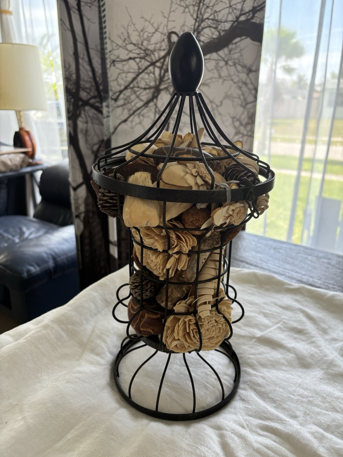 Vintage Wire Cloche Potpourri Jar Holder – Rustic Farmhouse Metal Birdcage Decor