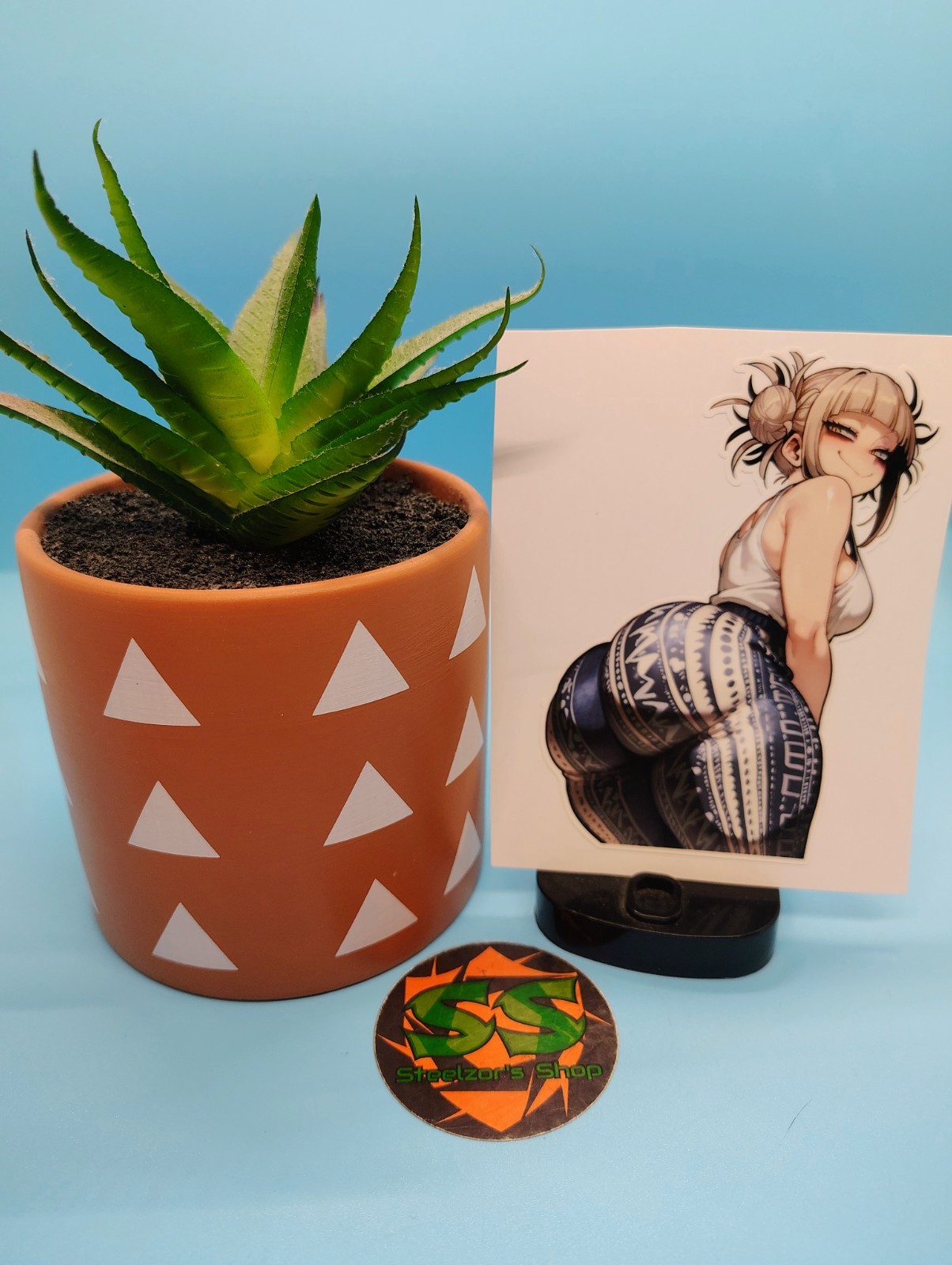 (4.5 Inches) My Hero Academia – Himiko Toga Thicc Water-Resistant Vinyl Sticker