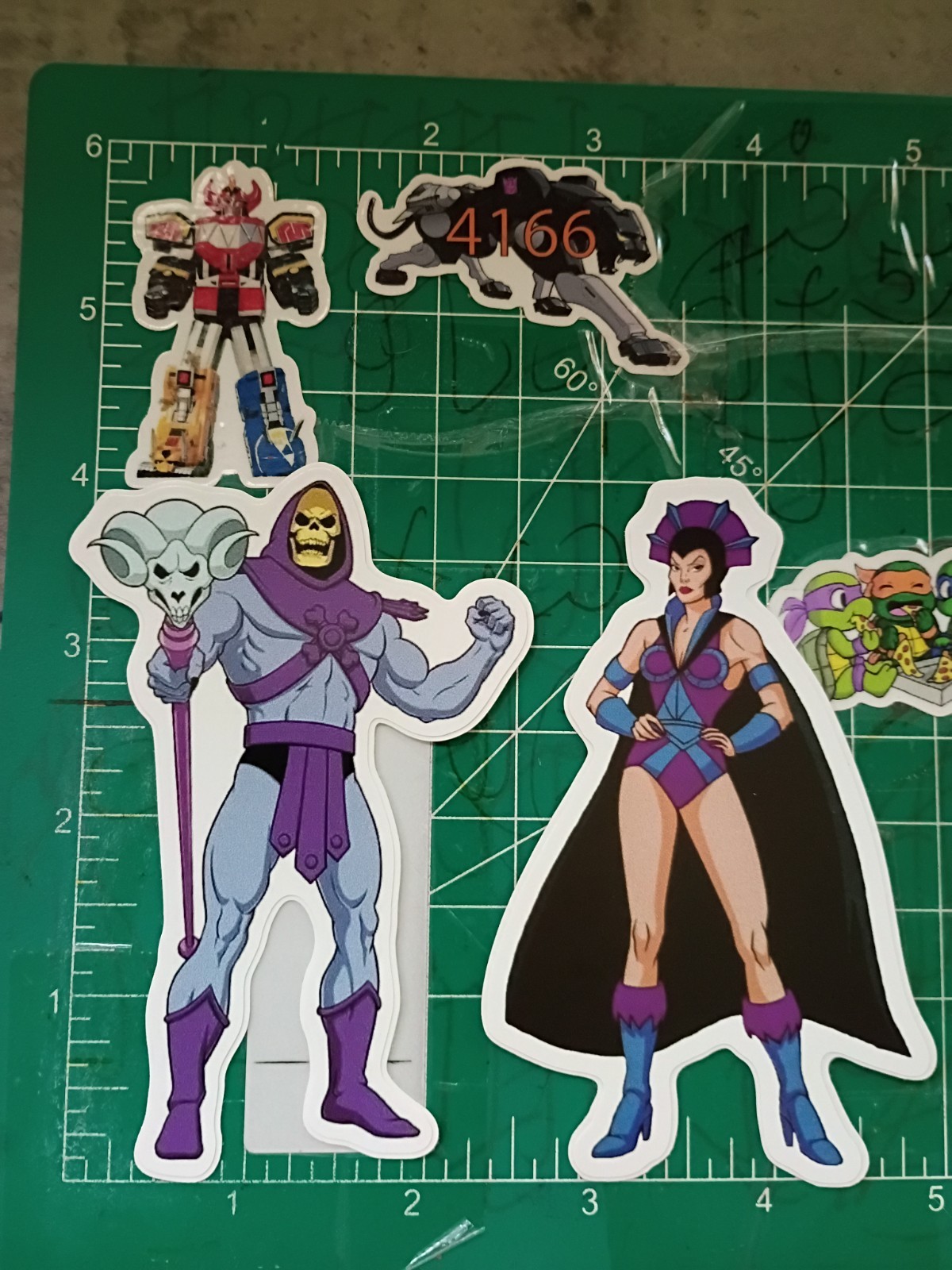 HE-MAN X SKELETOR X EVIL LYNN STICKER LOT OF 2 X VYNIL DIECUT STICKER X 4X2 INCH