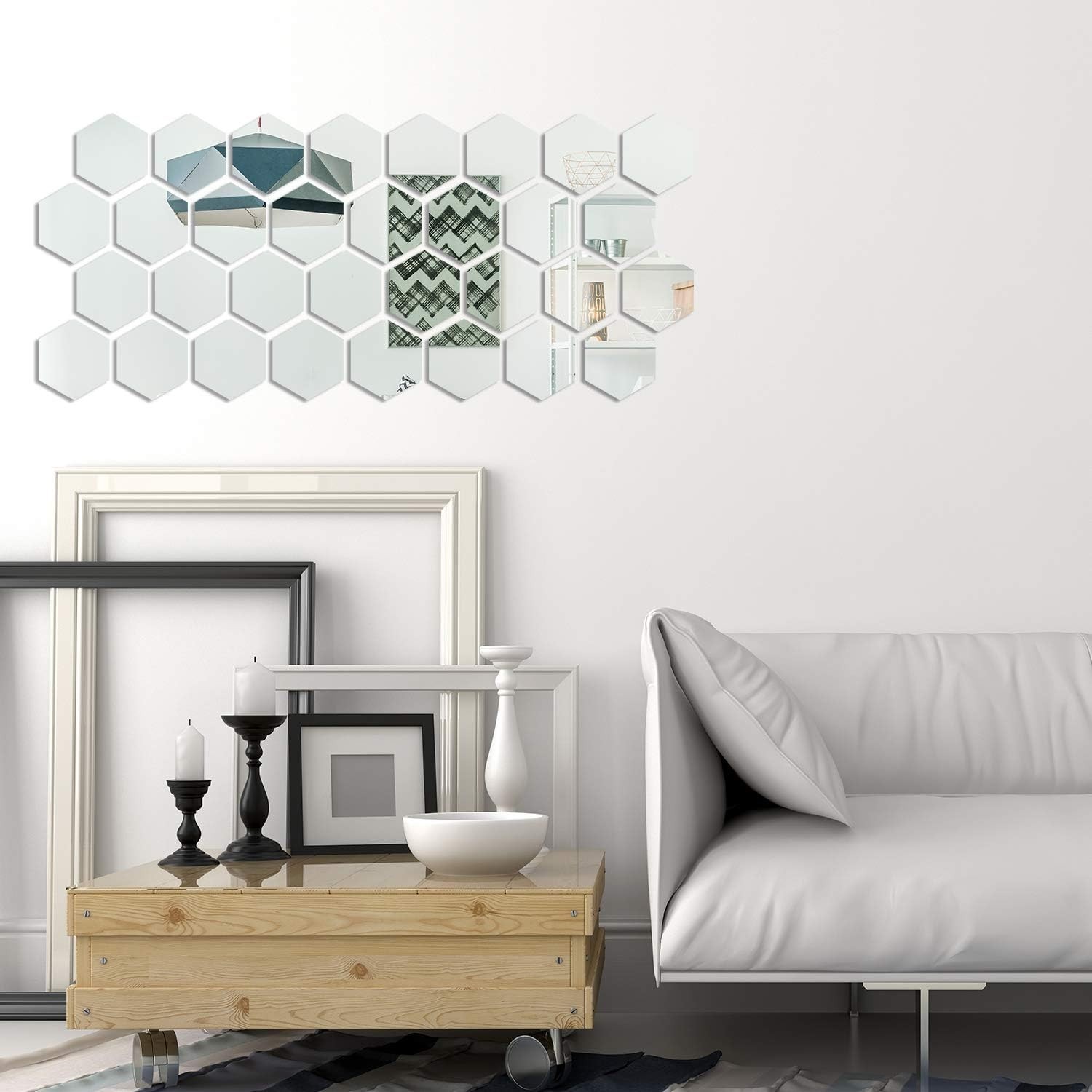Self-Adhesive 32 Pcs Hexagonal Acrylic Mirror Stickers for Modern Living Rooms