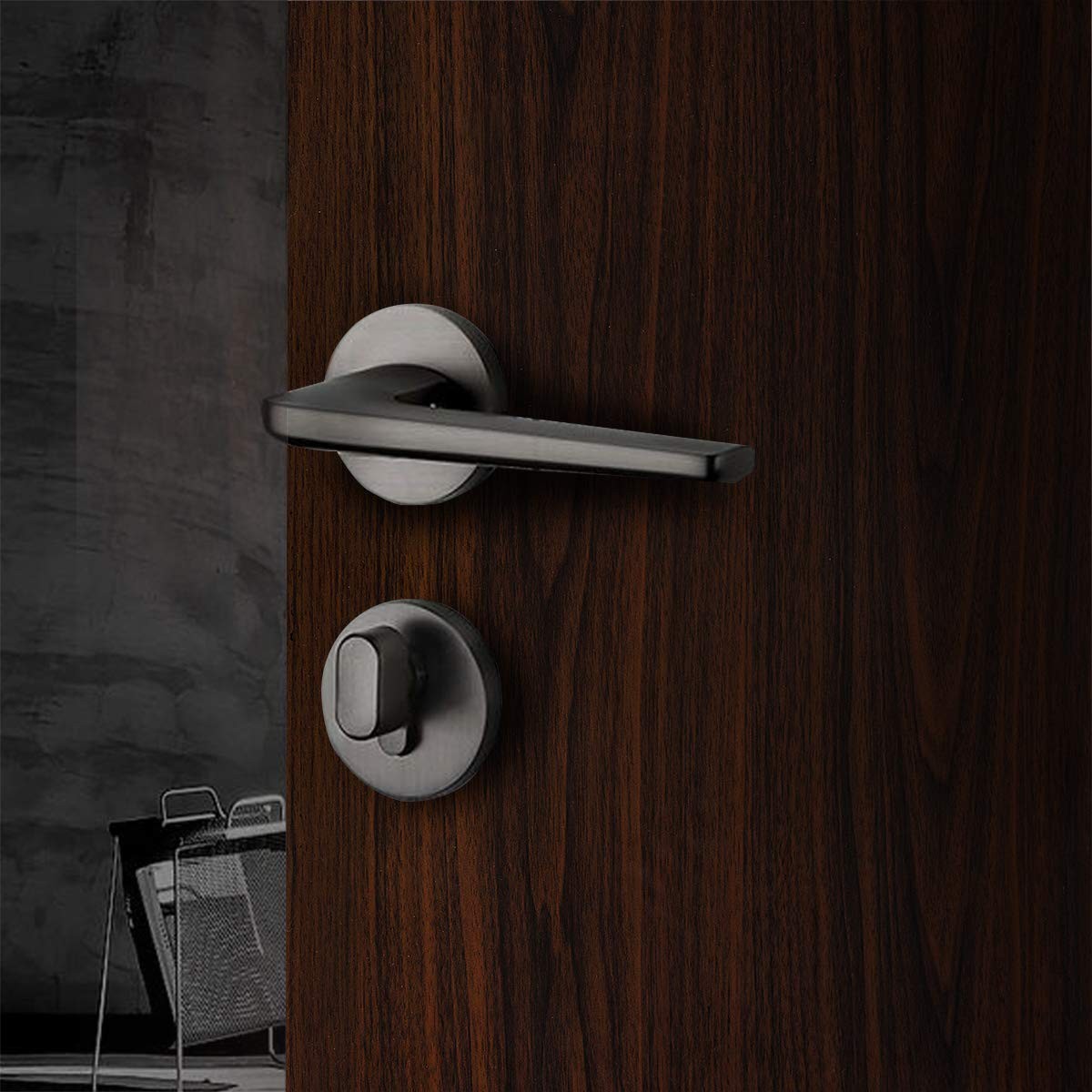 Dark Brown Wood Grain Wallpaper Faux Walnut 16″ x 197″, Chocolate