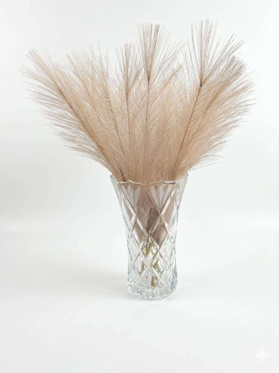 Elegant Diamond-Cut Glass Vase with Dried Pampas Grass