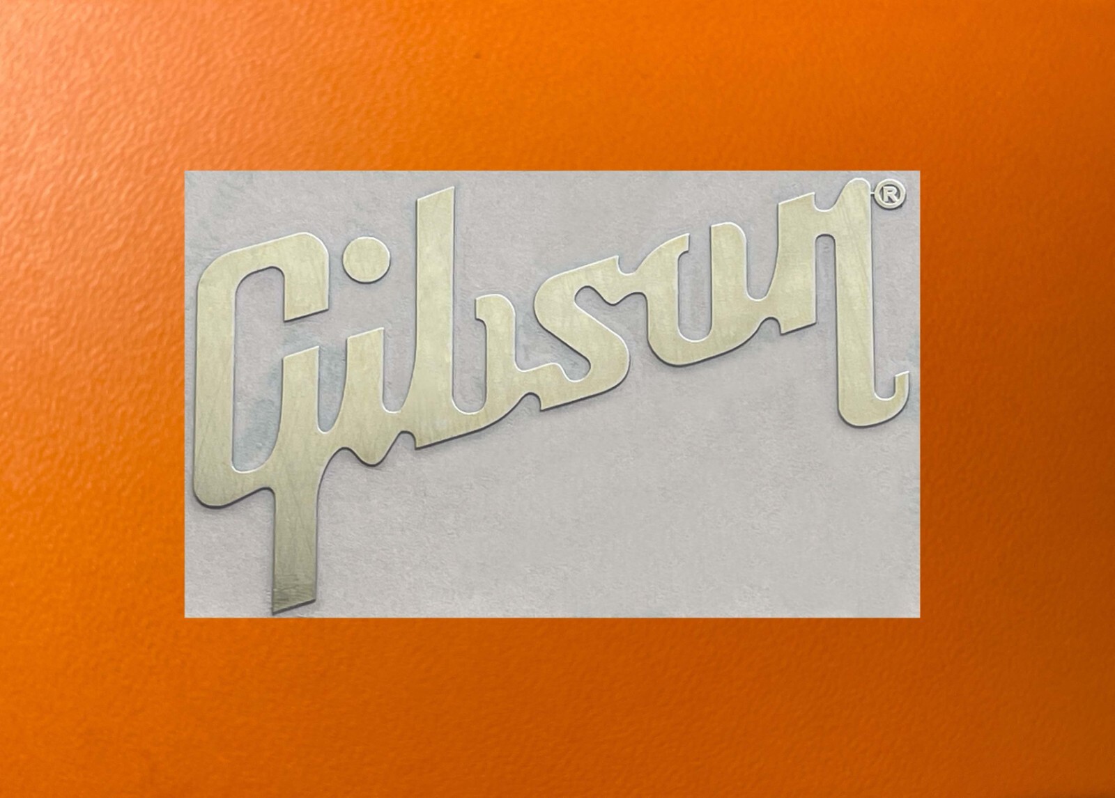 1 pcs Gibson Guitar Golden Color Mirror Sticker Logo Decal Badge 2″ x 1.25″