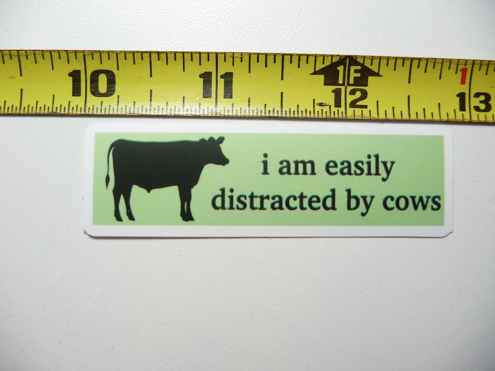 SARCASTIC SMALL STICKER DECAL I AM EASILY DISTRACTED BY COWS FUNNY ATTITUDE