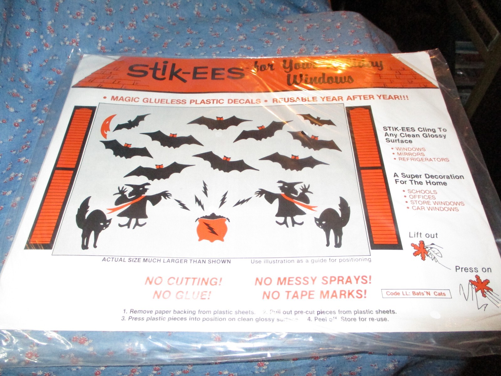 (1068) NOS Stik-ees Creative Fun Magic Plastic Decals LL Bats ‘N Cats Halloween