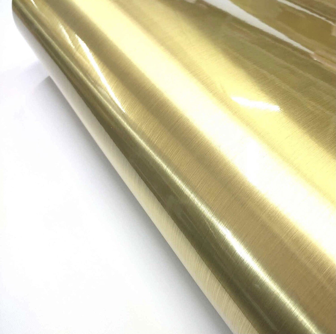 RoyalWallSkins Metal Look Interior Film, Gold Gloss Metallic Shelf Liner