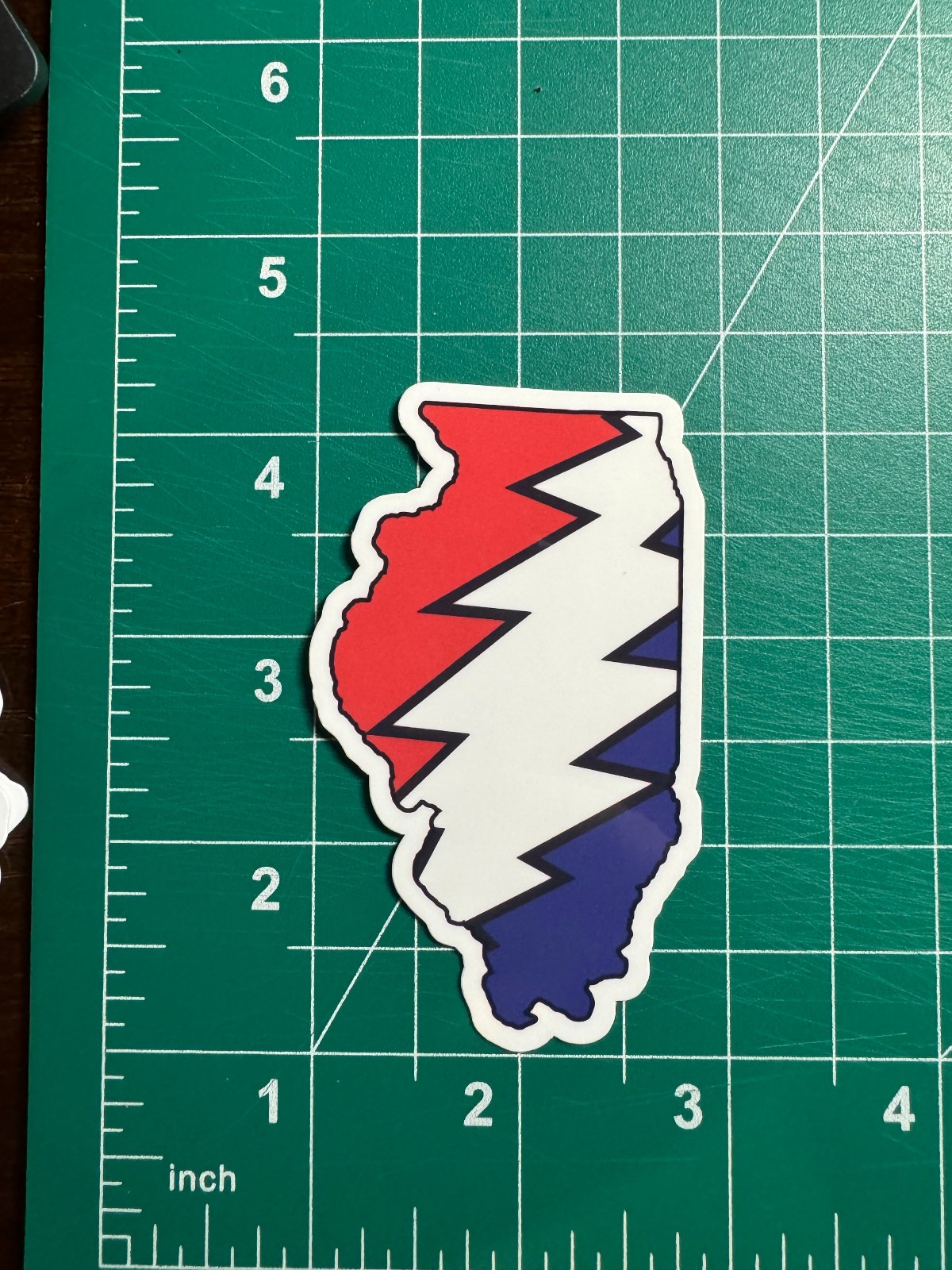 Illinois Stealie – Grateful Dead – Laminated Vinyl Sticker 2″x3″