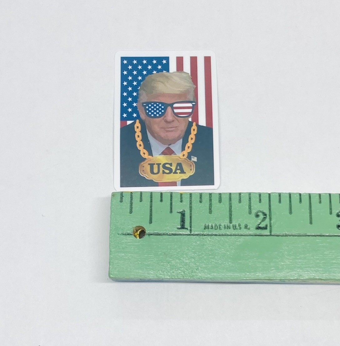 Trump 2024 Sticker Gold Chain USA Flag Art Decal Vinyl Souvenir Tc6