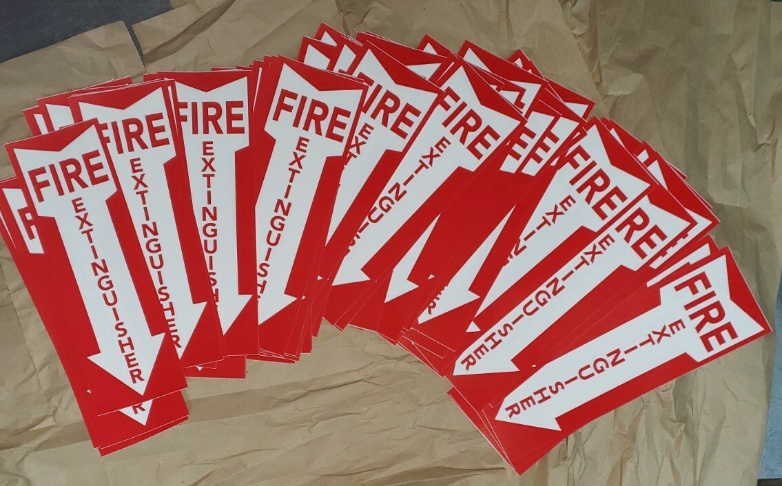 🤡🔥🧯(10pk) FIRE EXTINGUISHER ARROW SIGN’S…4″ X 12″ SELF-ADHESIVE VINYL 🧯