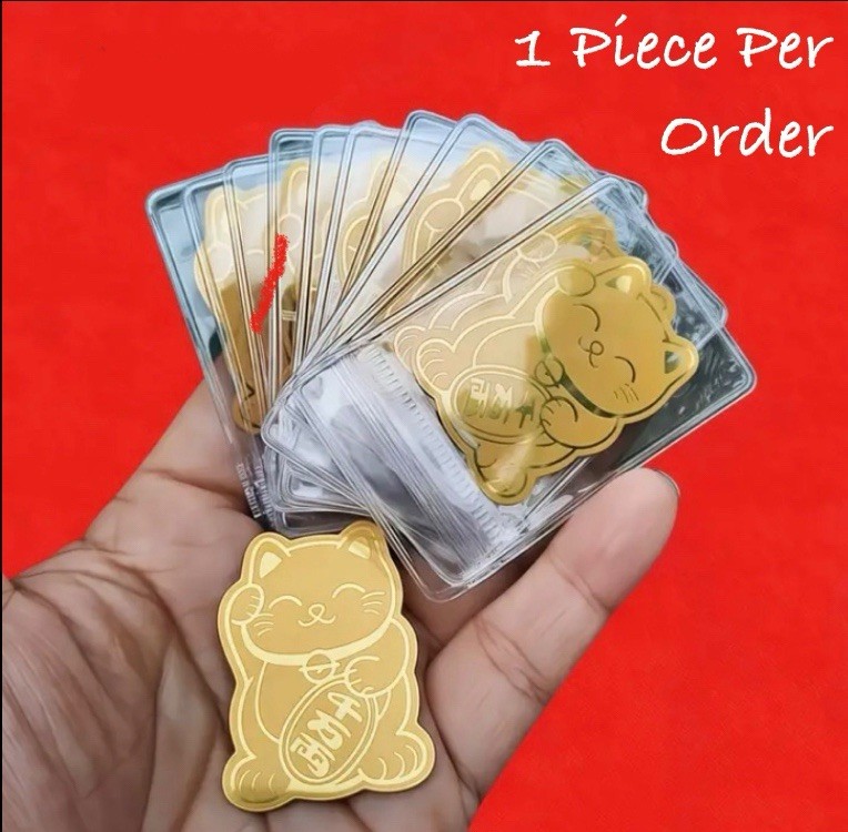 Golden Japanese Kawaii Maneki-Neko Beckoning Cat Lucky Talisman Token Decal 1 PC