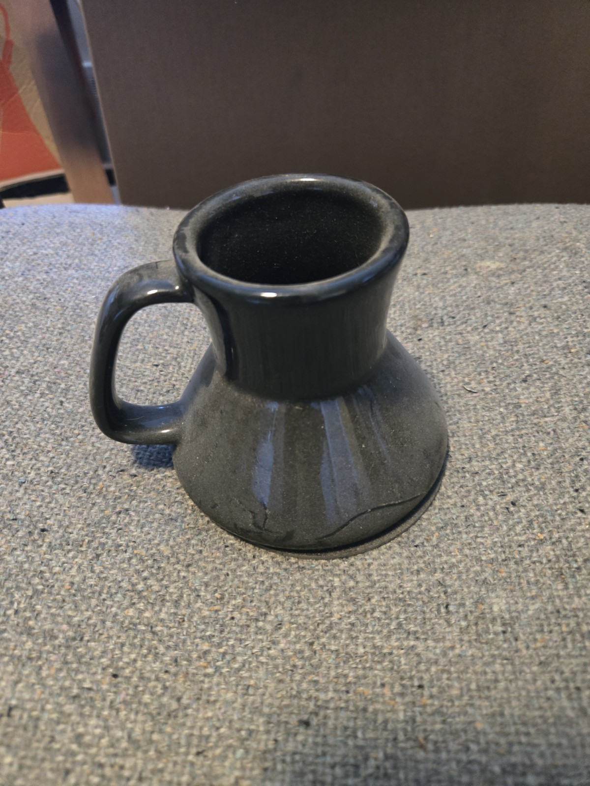 Vintage Black & Decker Spill-Proof Mug – Industrial Tools Promo Cup – Wide Base