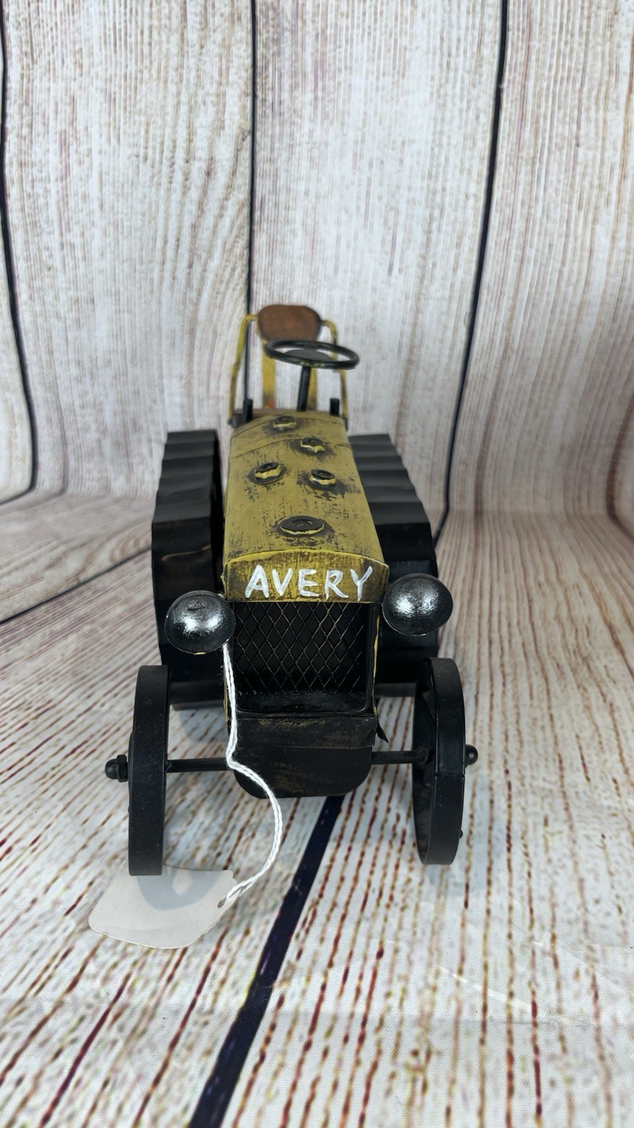 Avery Vintage Metal Yellow Tractor Farmhouse Home Decor Rustic 9.5” New Old Stoc