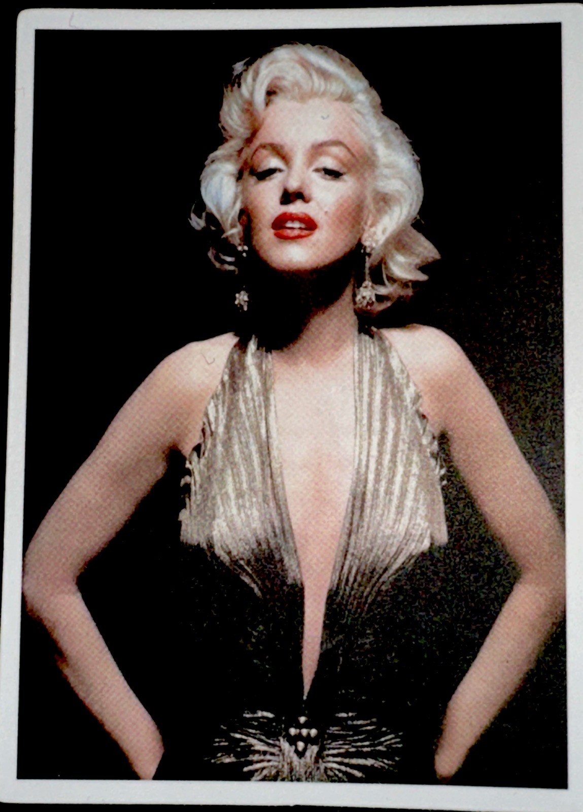 MARILYN MONROE STICKER✨💋💄👗💄💋✨2 3/4” X 2”✨SEXY & BEAUTIFUL✨AWESOME✨💫