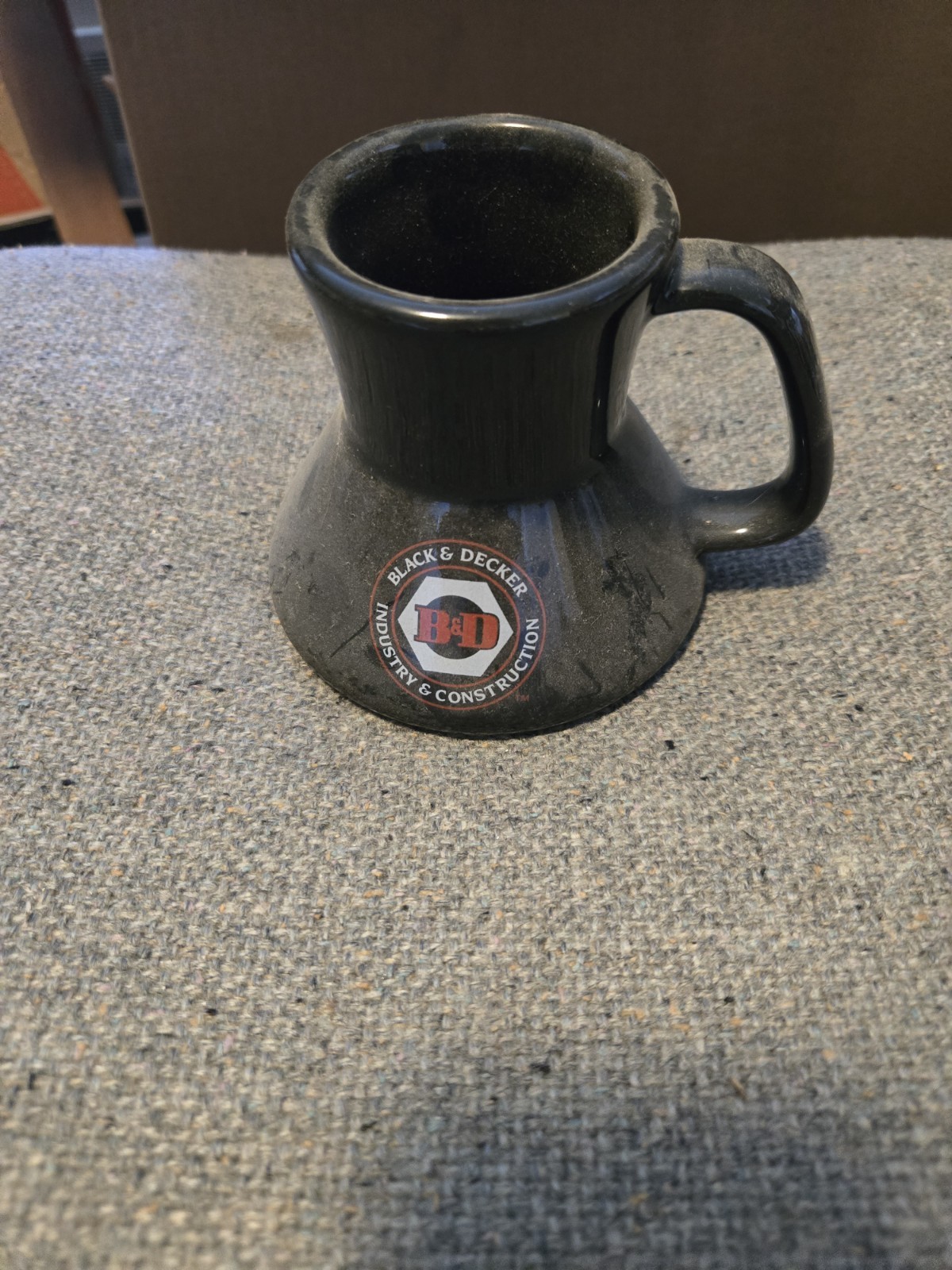 Vintage Black & Decker Spill-Proof Mug – Industrial Tools Promo Cup – Wide Base