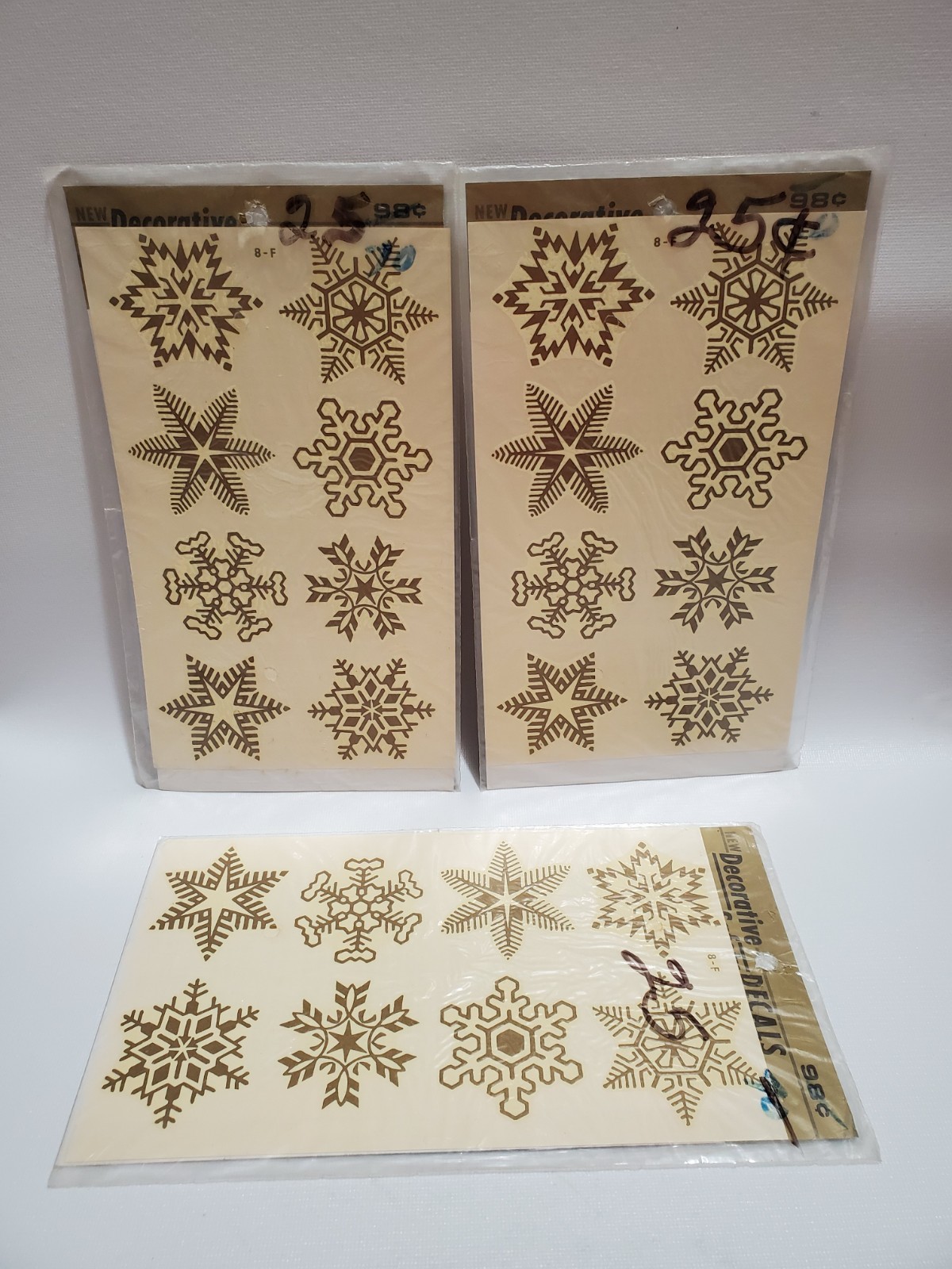 Vintage Lot Art Decals, Fruit & Floral, Children’s, Shells, Snowflakes, Cactus