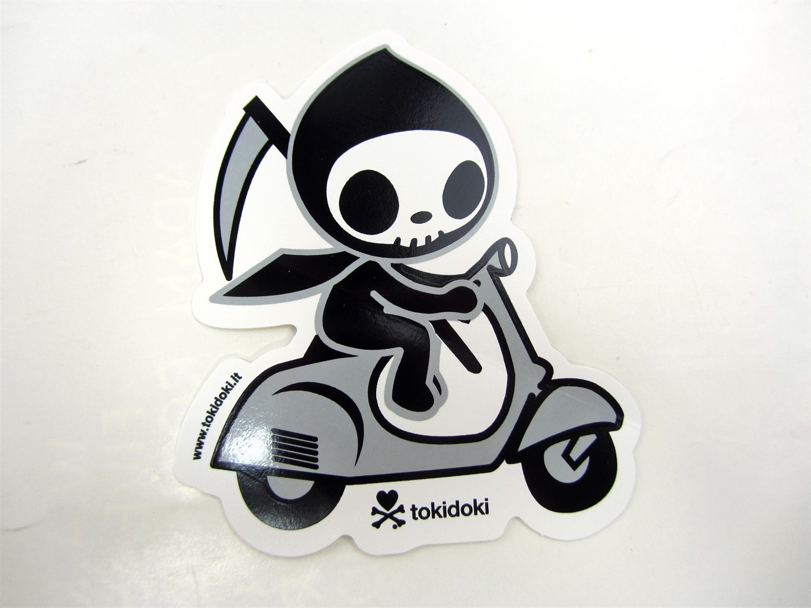 4 Lot TOKIDOKI Stickers TKDK Flag Mozarella Juicy Tiger Boxer Adios Scooterino