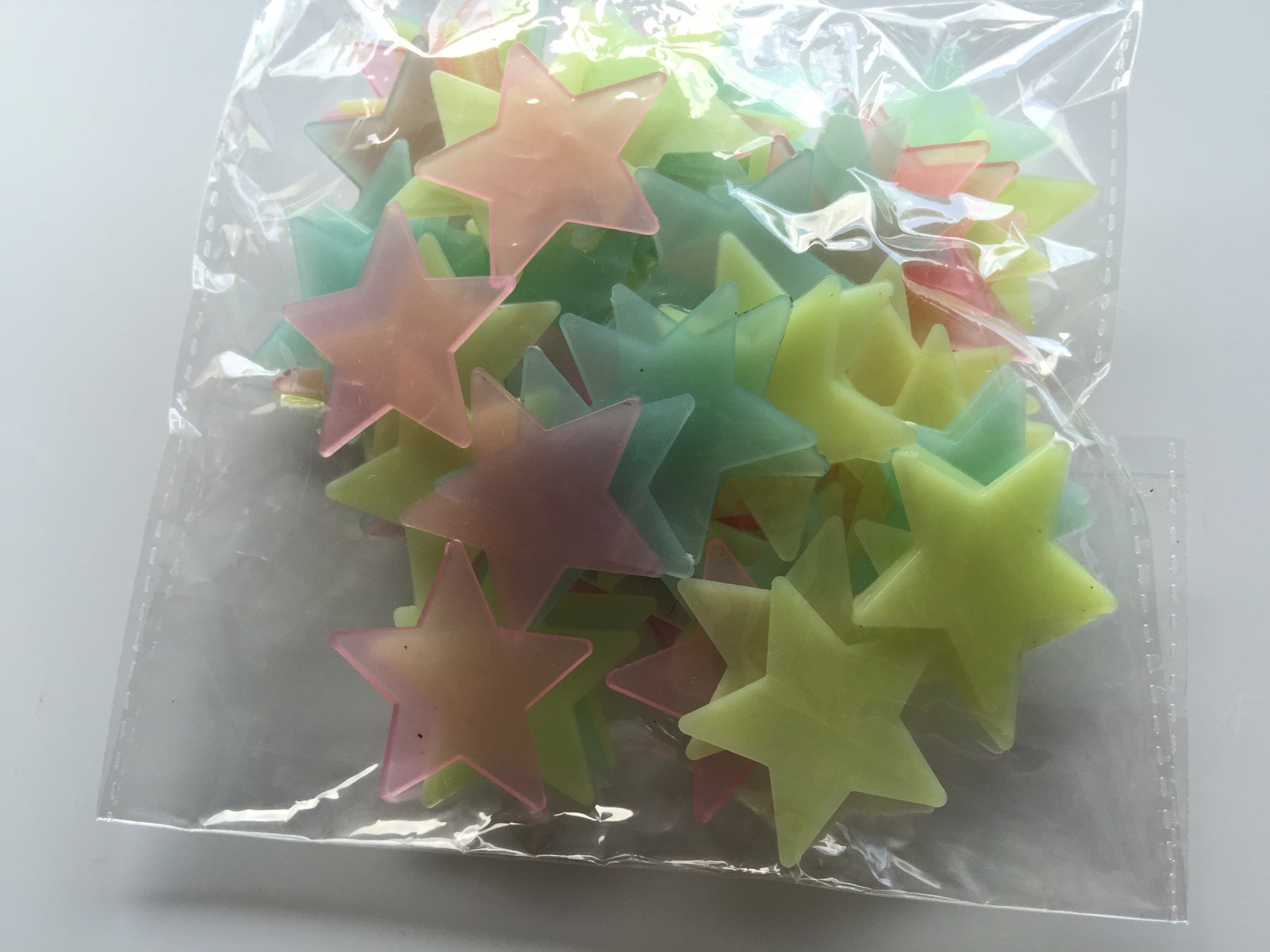 AU 100PCS Glow in night small Fluorescent Luminous Stars Wall Sticker Kid Decal