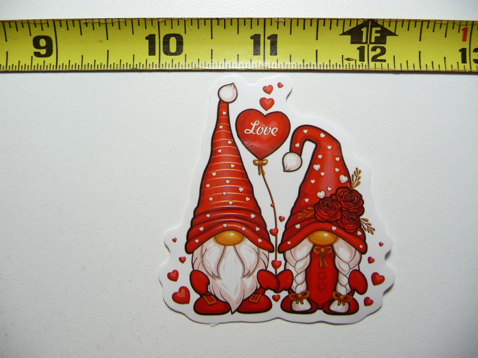 GNOME COUPLE LOVE BALLOON SMALL STICKER DECAL FAMILY MOM DAD SON DAUGHTER