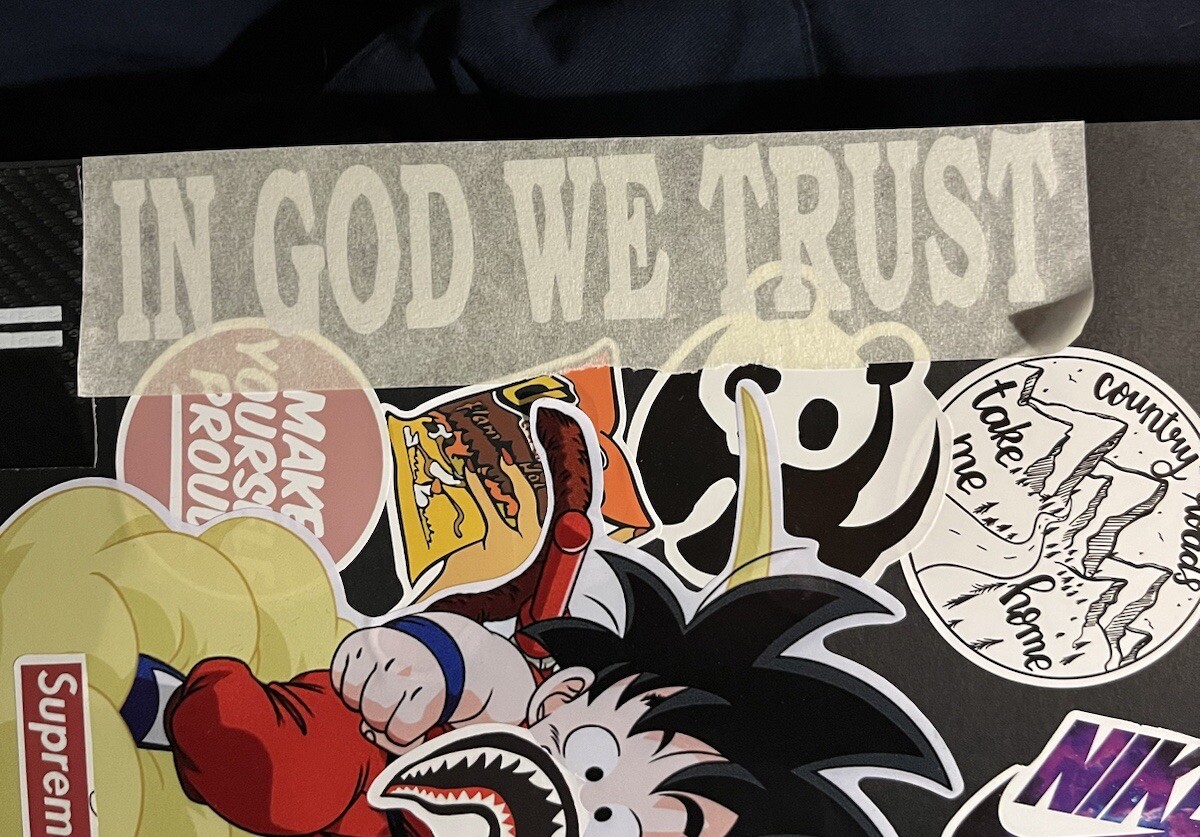 «IN GOD WE TRUST» White Vinyl Sticker Decal
