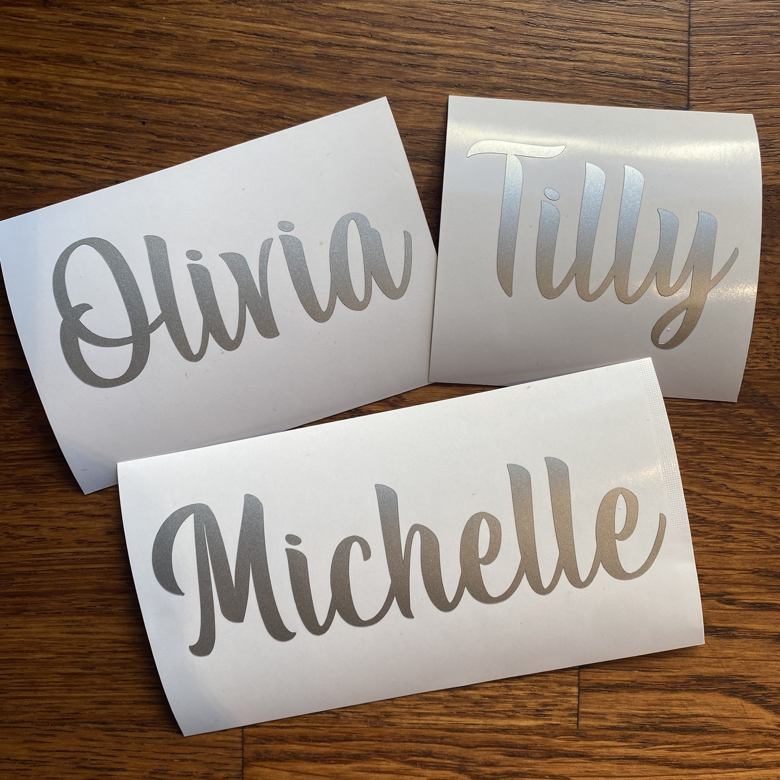 VINYL NAME LABELS for Bottles, Wedding Décor, Wine Glasses, Balloons, weddings