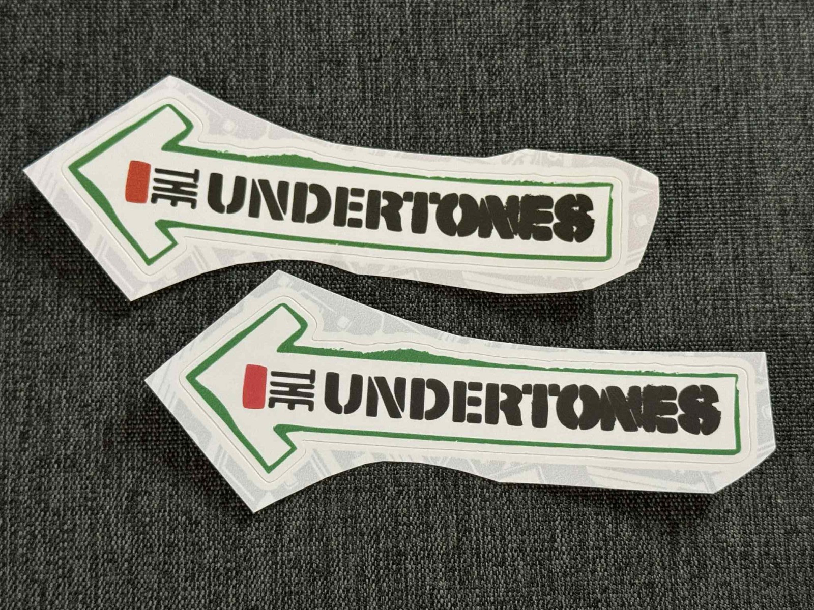 Lot (2) THE UNDERTONES 1 1/4″ x 4 1/4″ Band Logo STICKERS Green Black FAST! FREE