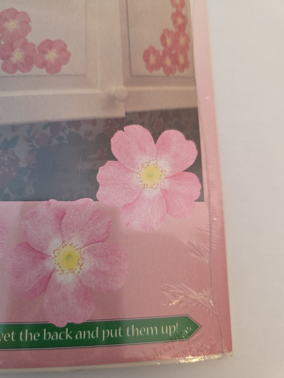 Wallies Pre-Pasted Wallpaper Cutouts #12028 25 Small Pink Rose Wall Borders