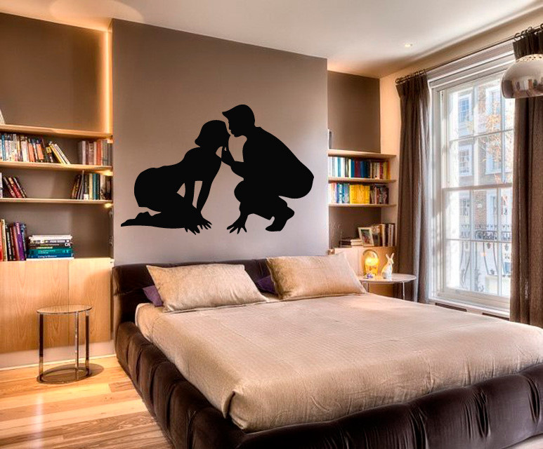 Wall Vinyl Decal Love Sticker Man and Woman Couple Kissing Art Bedroom Decor m82