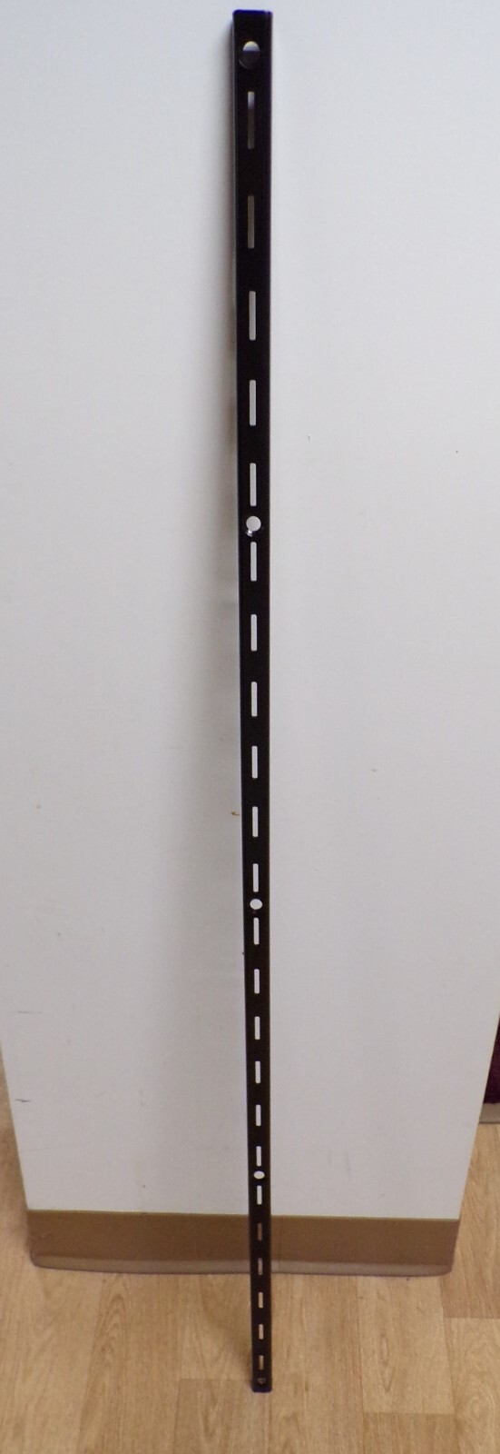 Surface mount slotted standards 1″ SLOTS ON 2″ center Black Box of 10