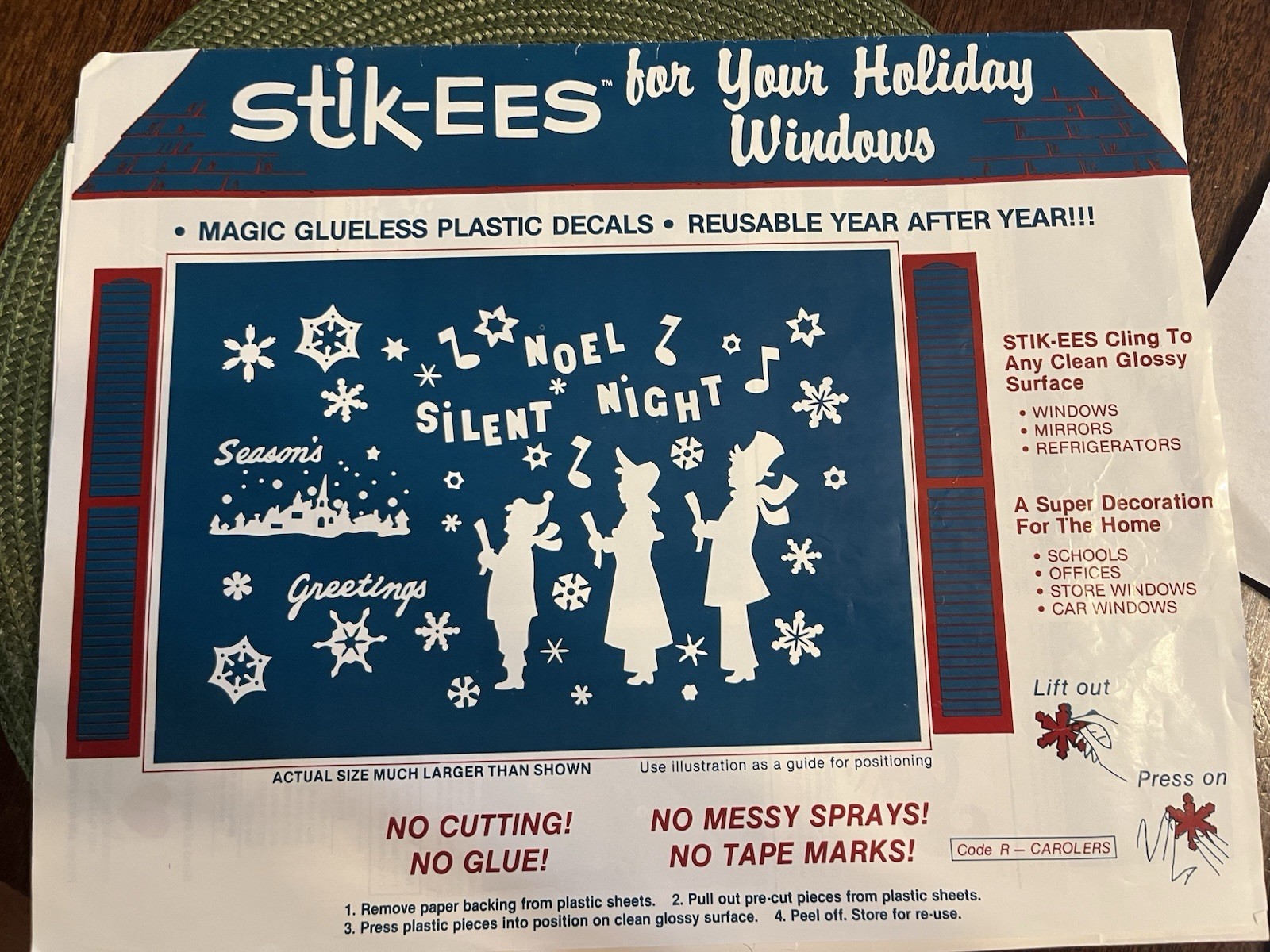 (1068) NOS Stik-ees Creative Fun Magic Plastic Decals R Carolers