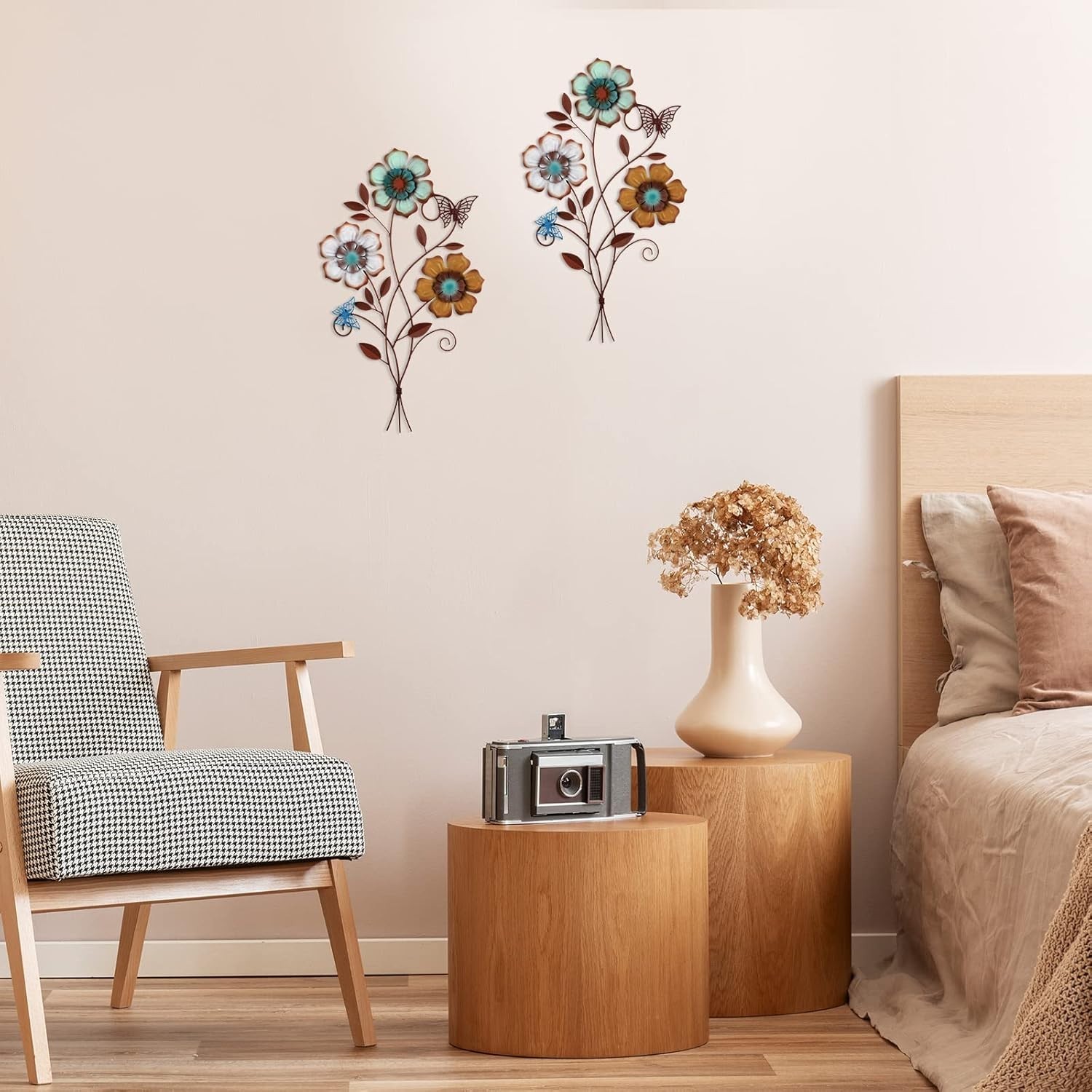 Tricolor Flowers Rustic Wall Decor – Indoor Outdoor