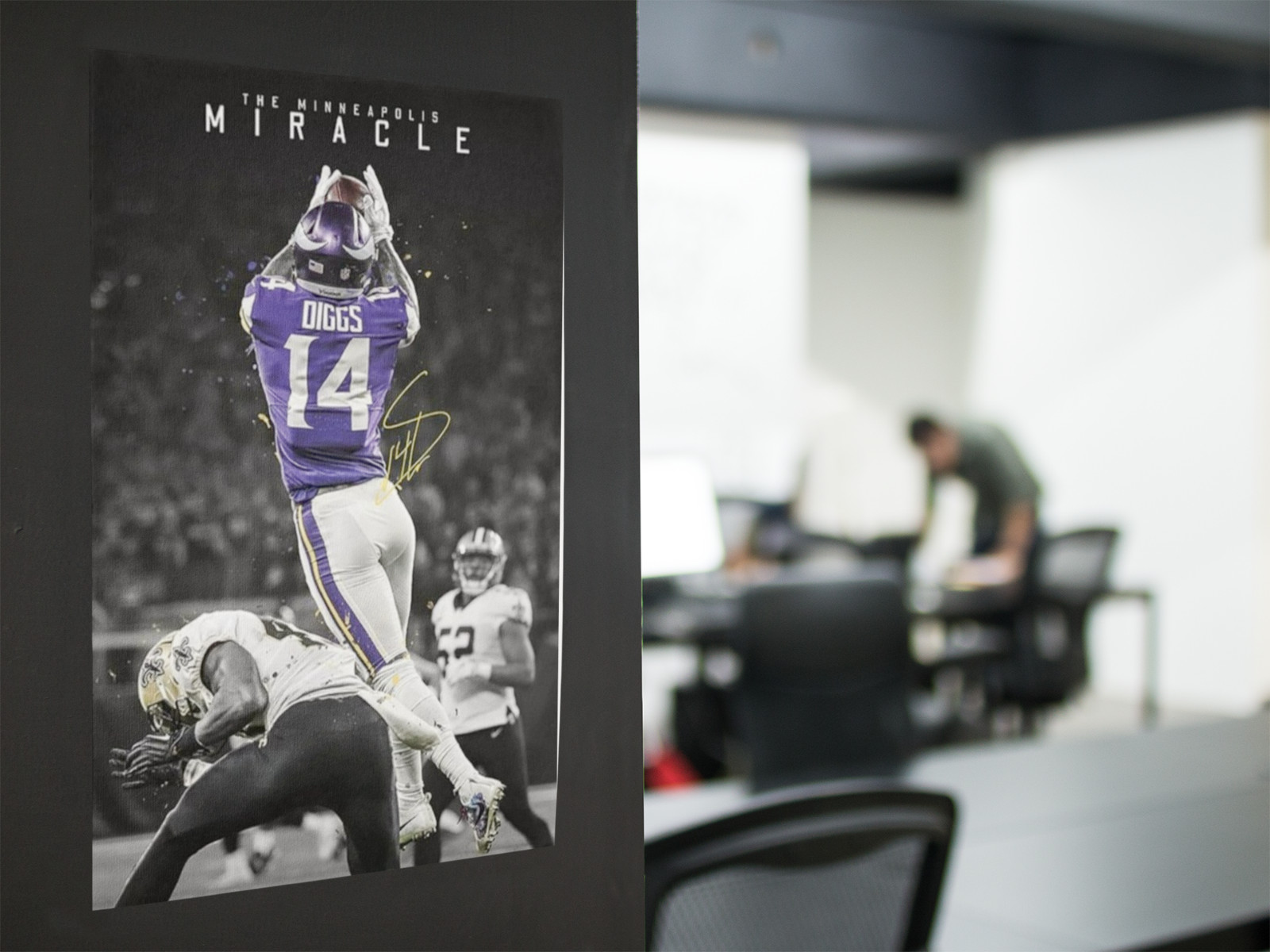 Elite Football Wide Receiver Wall Vinyl Decal Poster Print Removable Adhesive