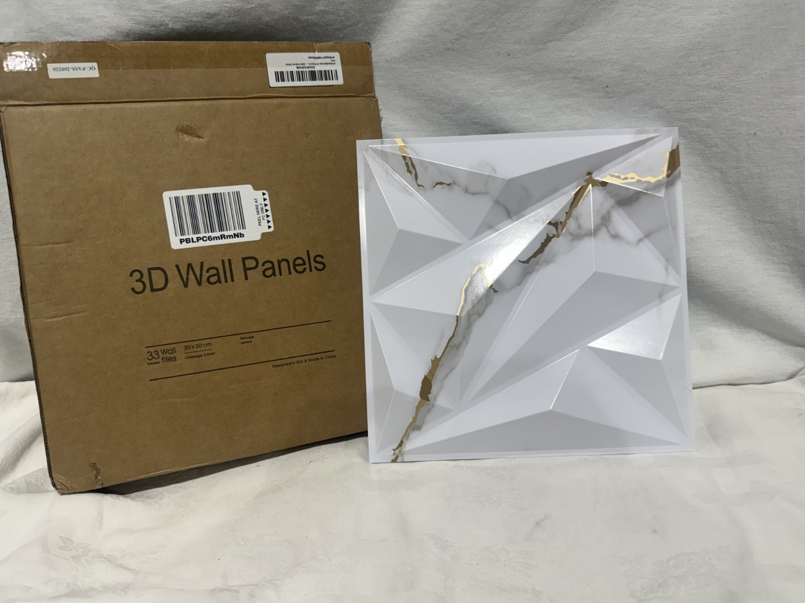 Art3d 33 Pack 3D Wall Panels 12×12 Gold Veined White PVC Wall Decor Accent Tile