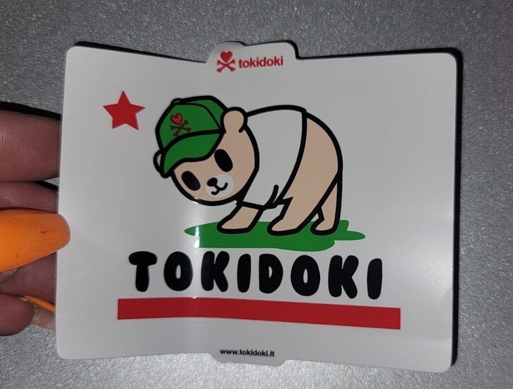 TOKIDOKI FLAG DIE CUT STICKER RED GREEN BEAR 4″ x 3″