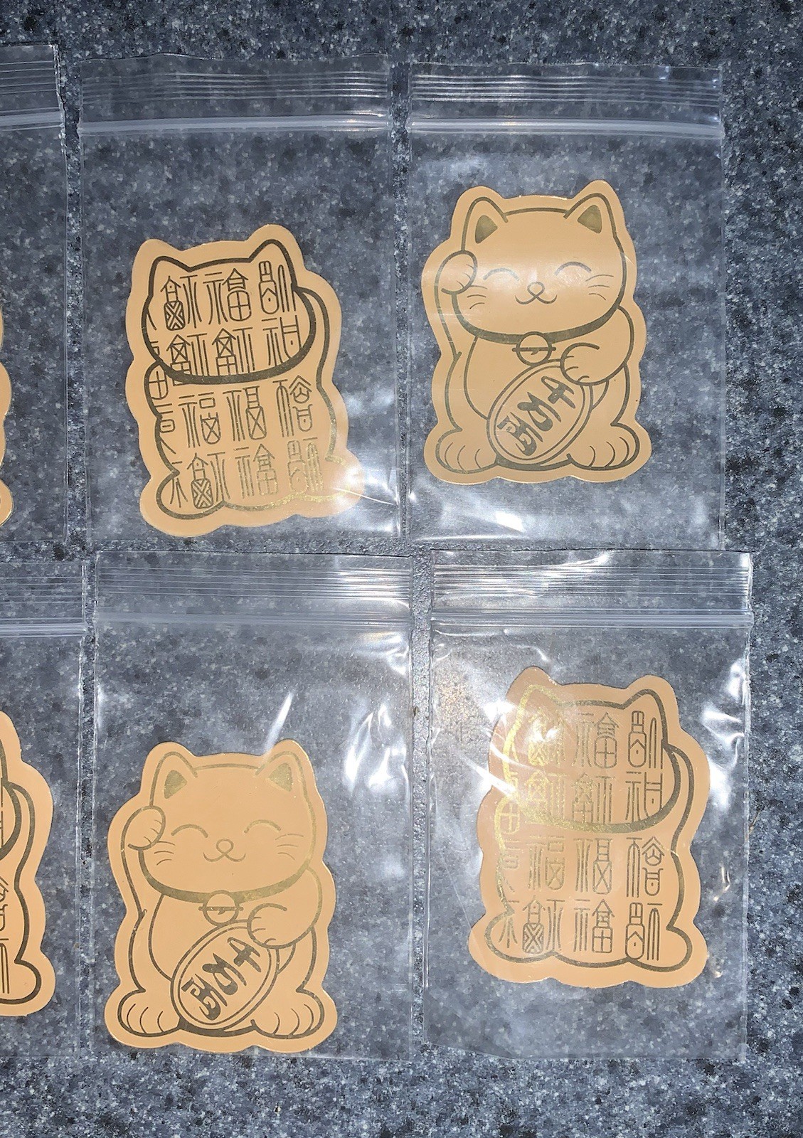 Golden Japanese Kawaii Maneki-Neko Beckoning Cat Lucky Talisman Token Decal 1 PC