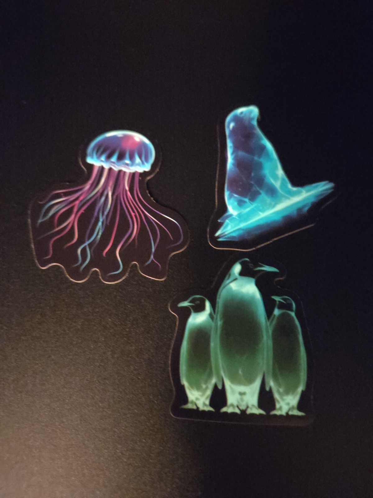 Ocean Themed Glow In The Dark Stickers!! Vinyl Waterproof Seel Penguin Jellyfish